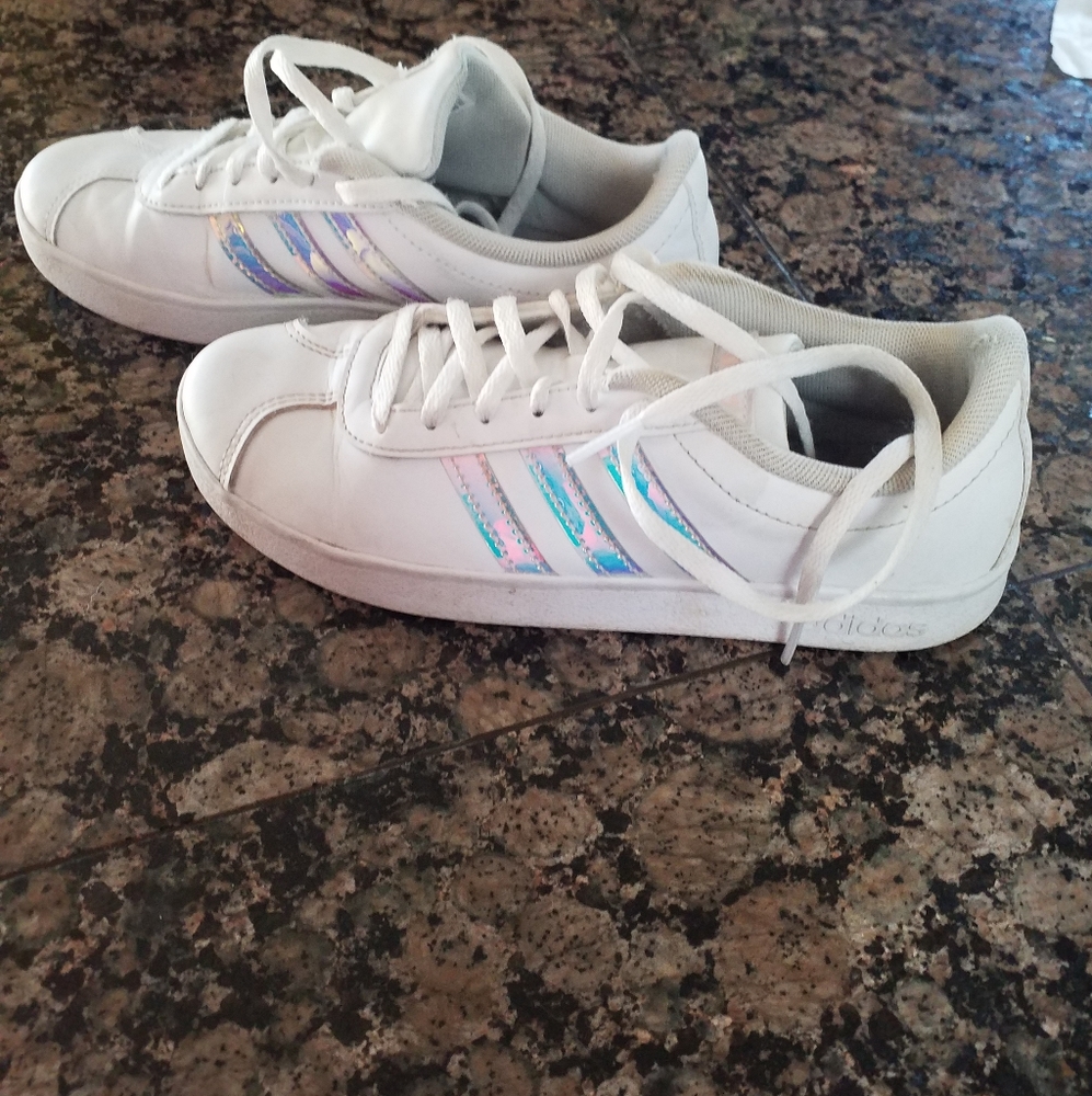 Girls shoes